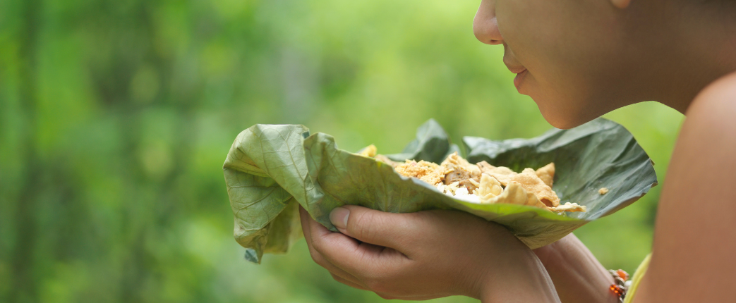 senses interact with food